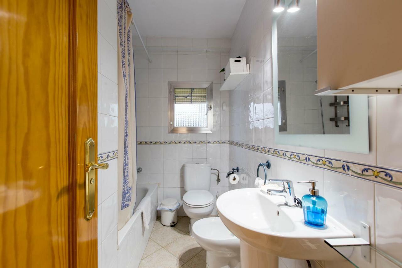 3 Habitaciones Apartamento Temporada Lucero 3 Habitaciones มาดริด ภายนอก รูปภาพ