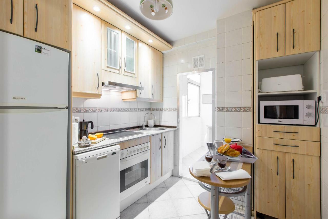 3 Habitaciones Apartamento Temporada Lucero 3 Habitaciones มาดริด ภายนอก รูปภาพ