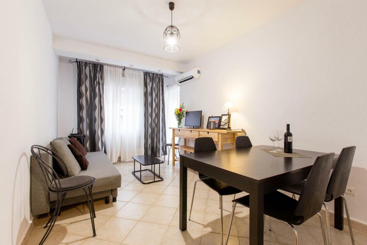 3 Habitaciones Apartamento Temporada Lucero 3 Habitaciones มาดริด ภายนอก รูปภาพ